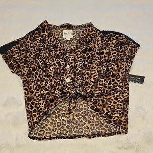 NWT | NEW YORK LAUNDYRY | LARGE